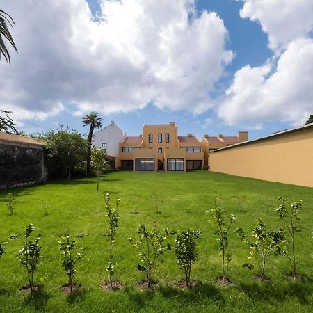 Casas Amarelas Azores Ponta Delgada Buitenkant foto