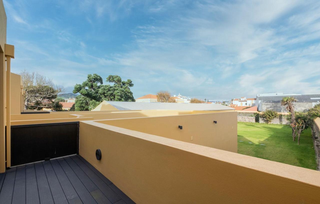 Casas Amarelas Azores Ponta Delgada Buitenkant foto