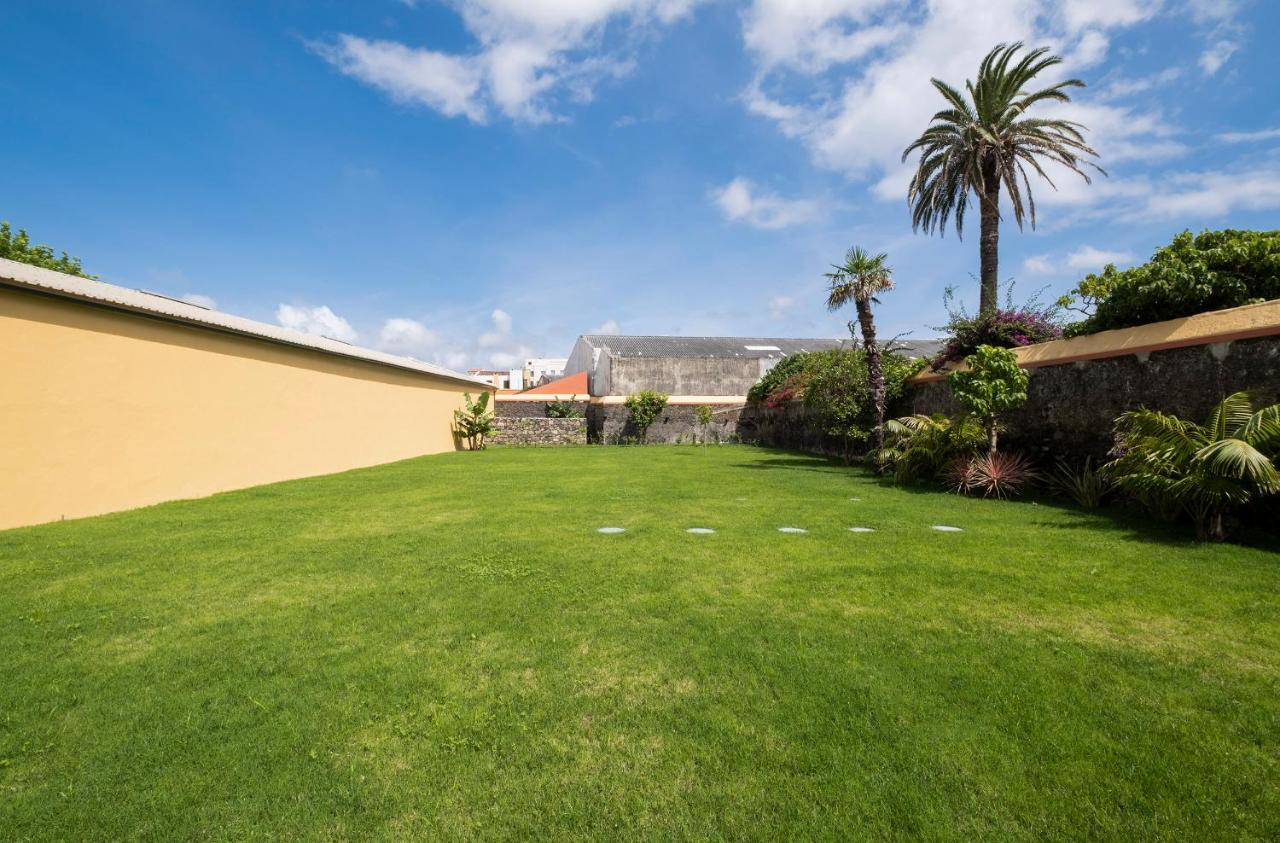Casas Amarelas Azores Ponta Delgada Buitenkant foto