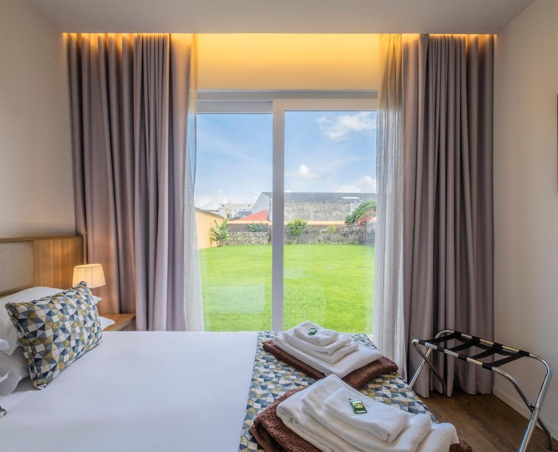 Casas Amarelas Azores Ponta Delgada Buitenkant foto