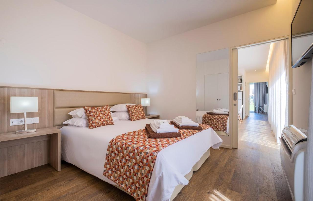 Casas Amarelas Azores Ponta Delgada Buitenkant foto