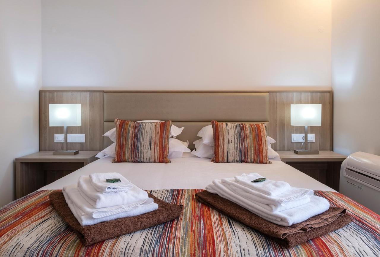 Casas Amarelas Azores Ponta Delgada Buitenkant foto