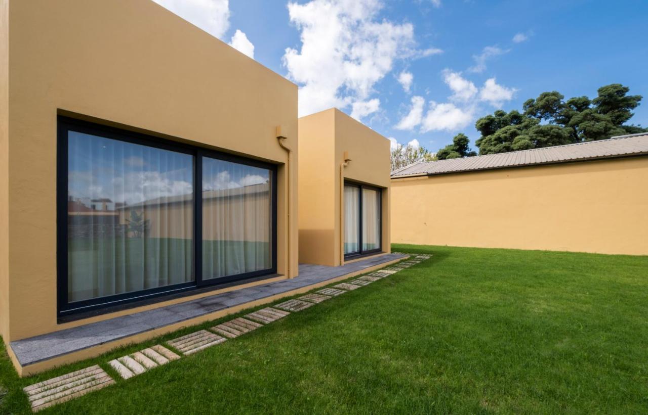 Casas Amarelas Azores Ponta Delgada Buitenkant foto
